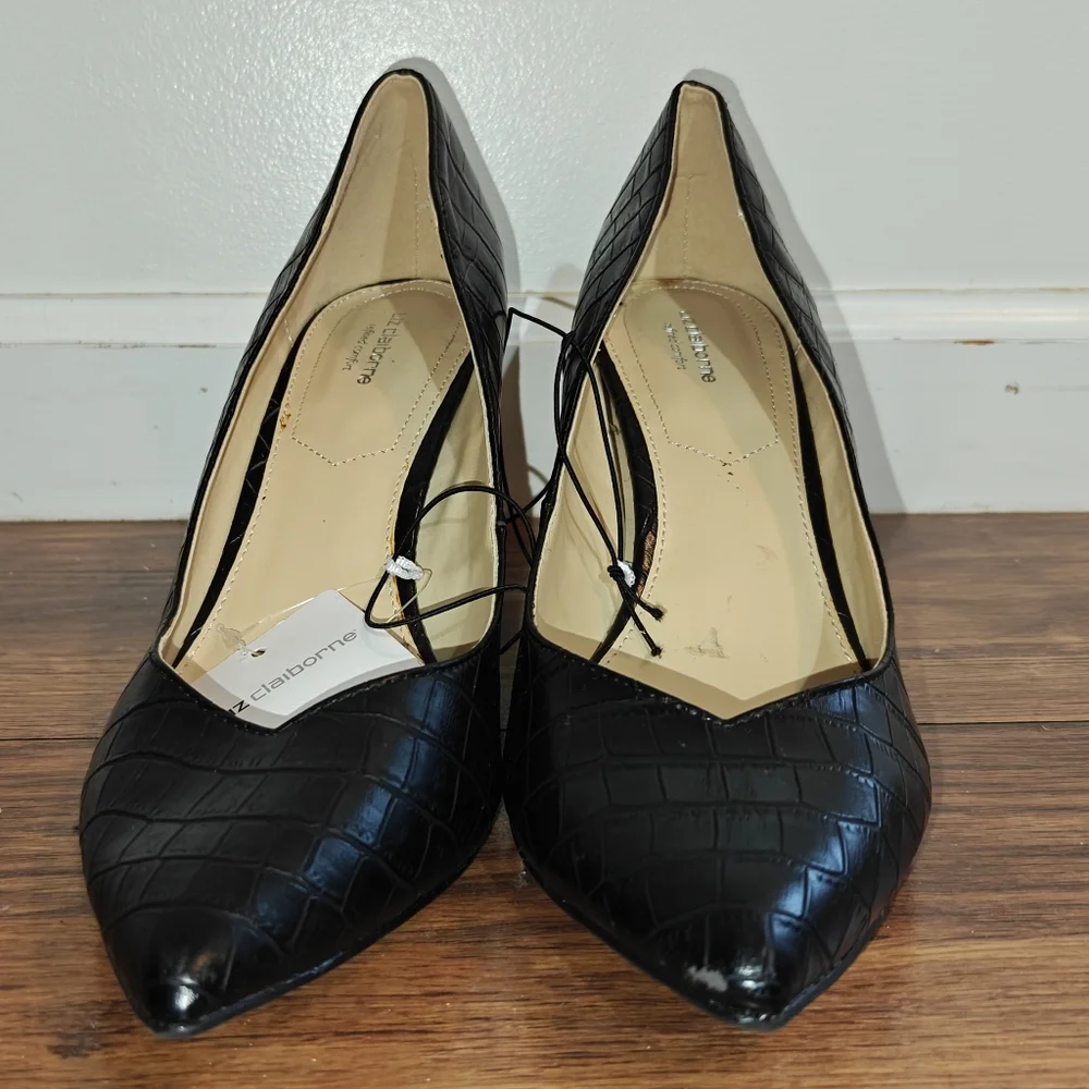 Liz Claiborne Black Pumps Women's 11 Office Heels Reptile Embossed‎ Faux Leather